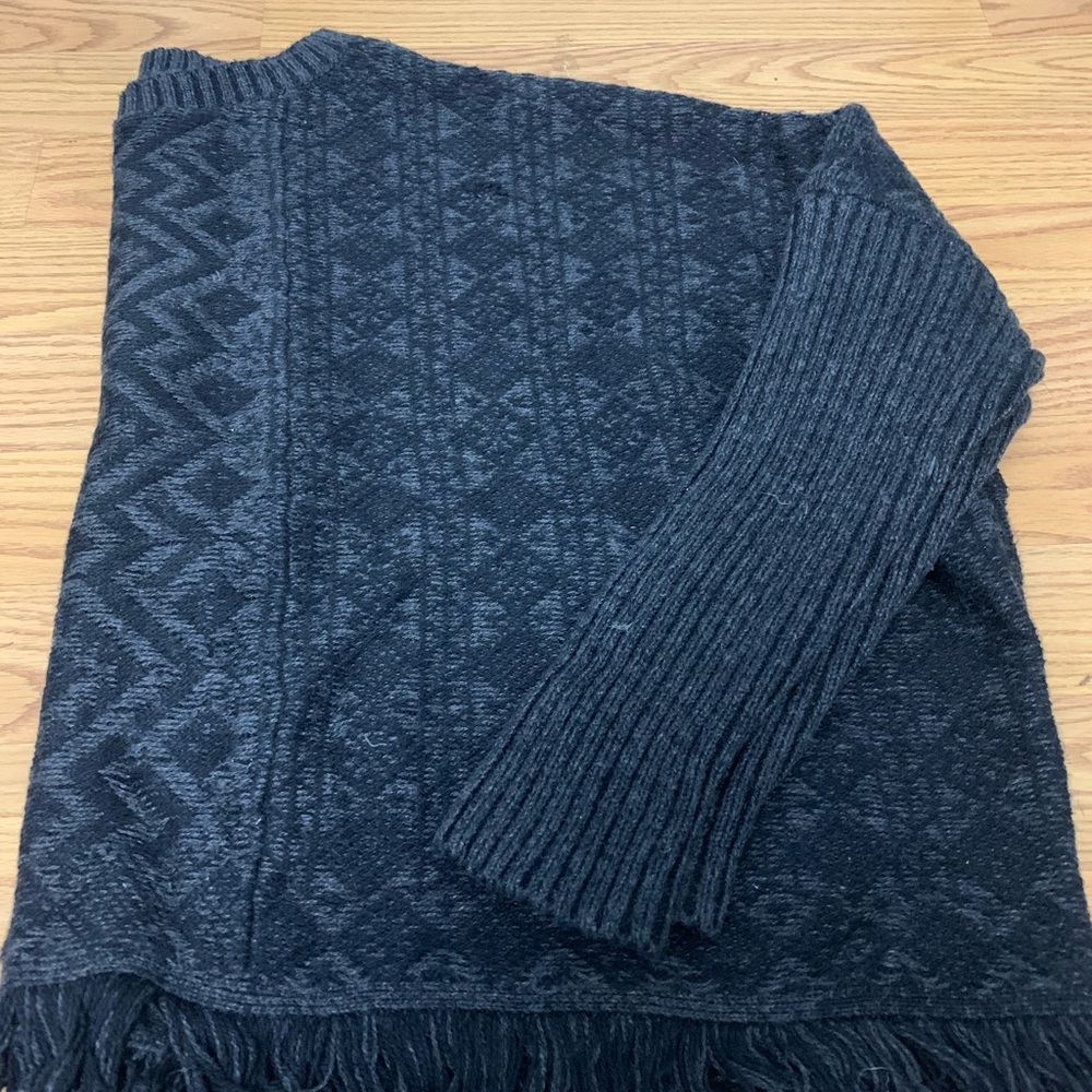 Minnie Rose sweater - Picture 6 of 7